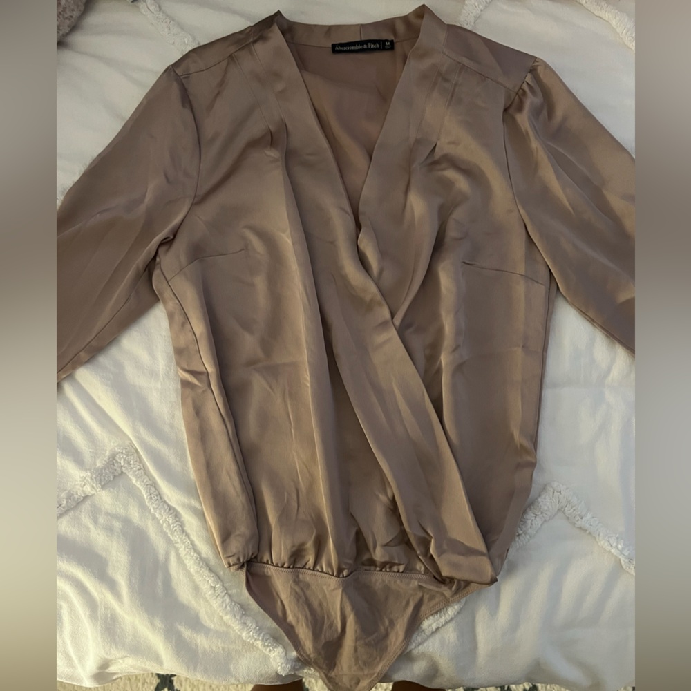 Abercrombie Blush Long Sleeve Bodysuit